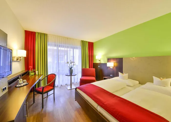 Steiner Hotel 3*