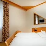 Steiner Hotel Großheirath