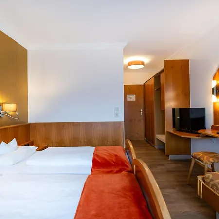 Landhotel Steiner 3* Großheirath